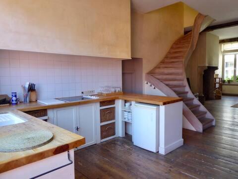 Spacious Duplex With Terrace In The Middle Of The Center *